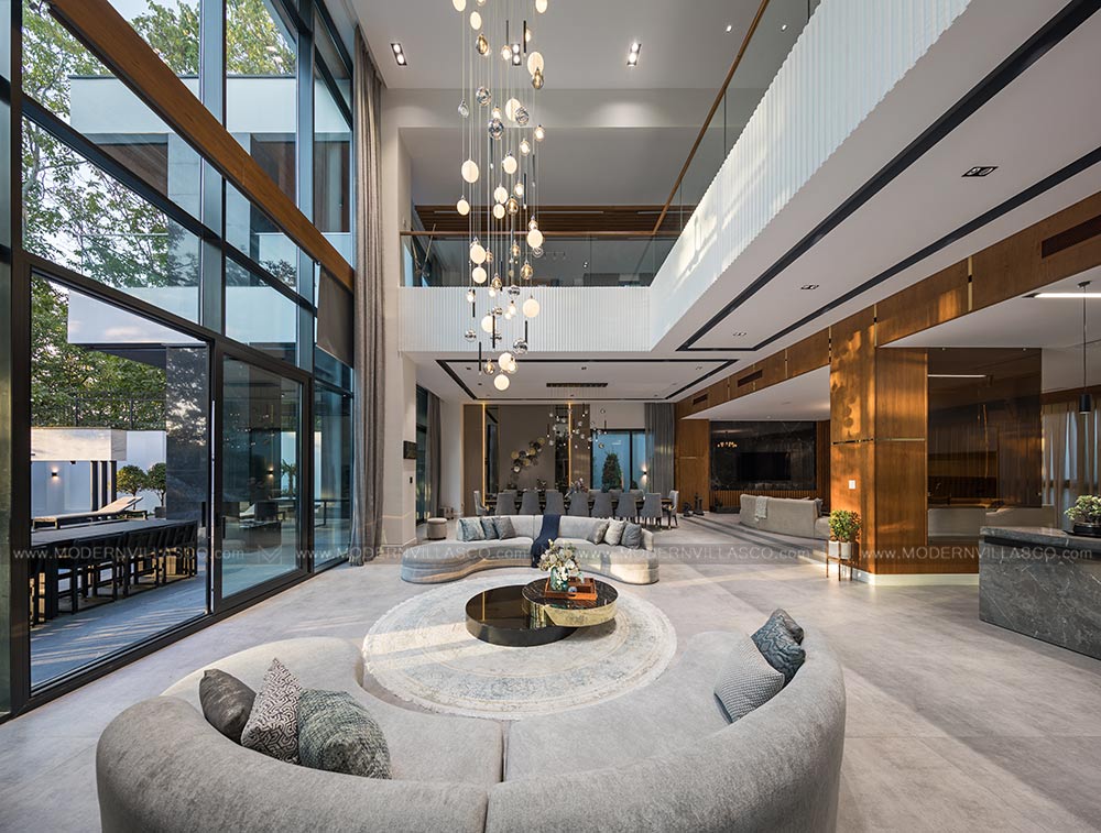 Luxury Villa